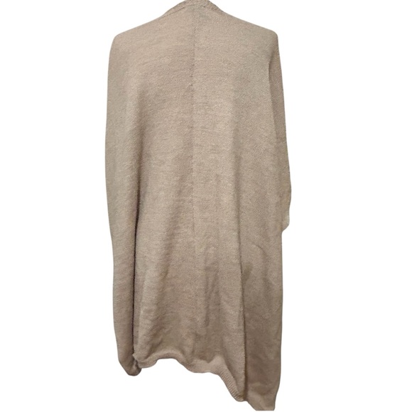 Alpaca Hand Knit Tan Wrap from Anita Arzé - One Size - Picture 5 of 8